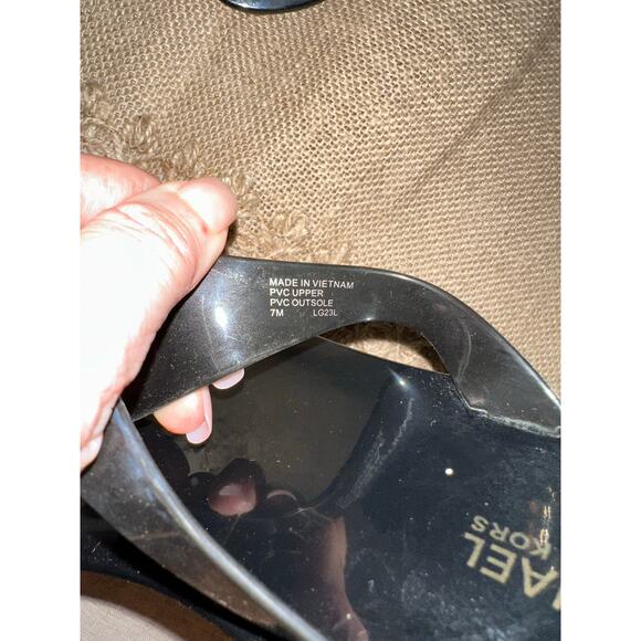 Michael Kors MO round Silver Logo size 8M White Clearish Jelly Thong Sandals GUC - Picture 6 of 7